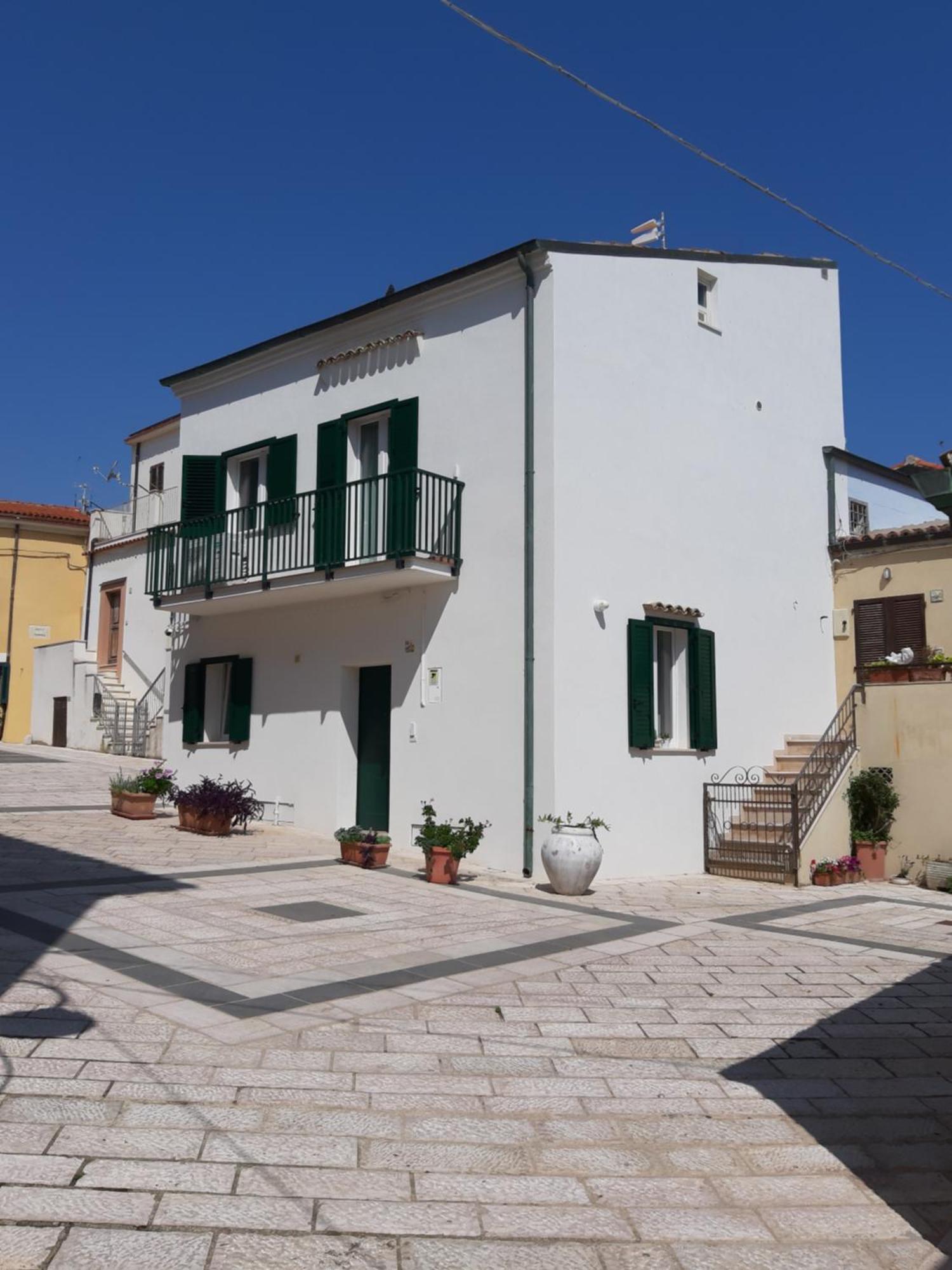 Vila Casa Tornola Nel Borgo Termoli Exteriér fotografie