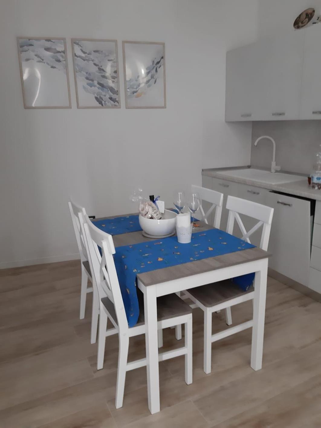 Vila Casa Tornola Nel Borgo Termoli Exteriér fotografie